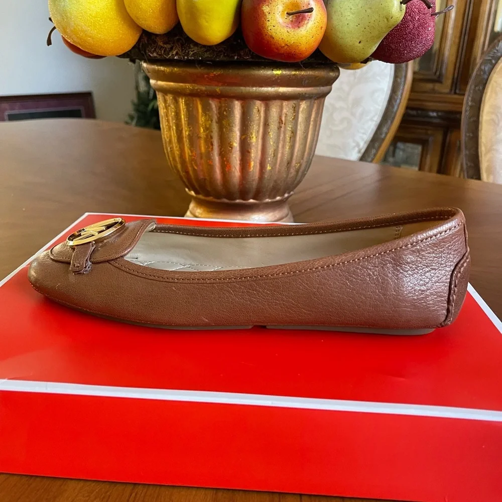 Michael KORS Ballerina Shoes. Brand New. - Picture 3 of 7